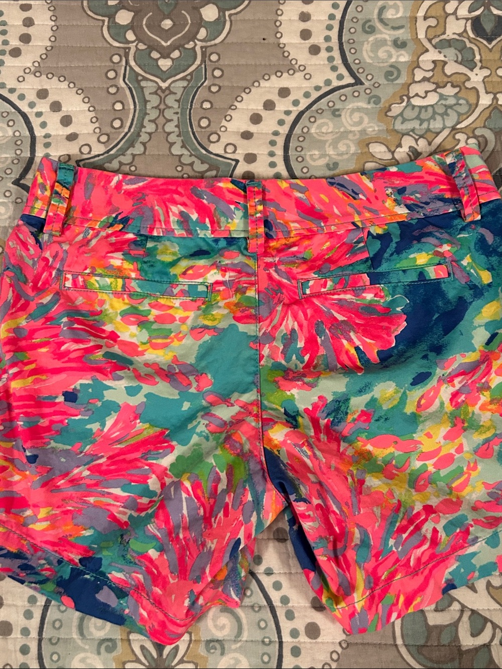 Lilly Pulitzer Callahan Neon Pink Multi-Color Floral Print Shorts - Picture 7 of 12
